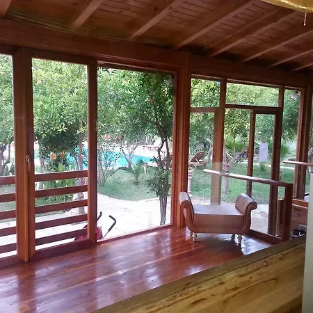 Sedir Hotel Çıralı