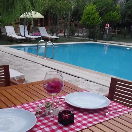 Sedir Hotel 3*