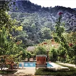 Sedir Hotel